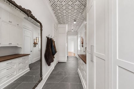 27 548 Sylvan Pl Modern mudroom with elegant details