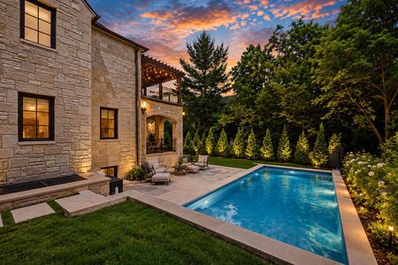 3. 548 Sylvan Pl Haworth Cozy backyard at sunset with pool