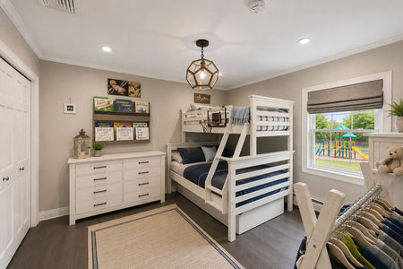30 14 Morrow Midland Park Bright modern kids’ bedroom with bunk bed