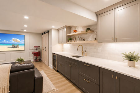 36 14 Morrow Midland Park Cozy basement lounge with wet bar
