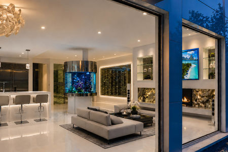 45-31 Casta Modern luxury living with sleek design