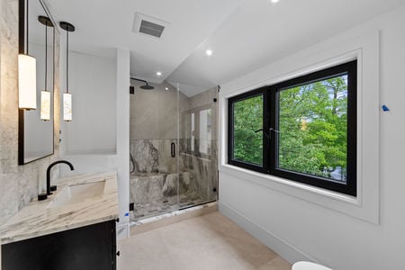 48 809 W Shore Dr, Kinnelon NJ