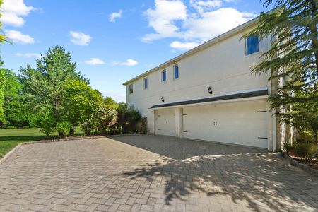 3 car garage and paver driveway at 16 audrey urban ct in alpine
