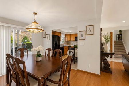 6. 224 US-206 Chester Bright and cozy dining room interior