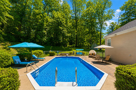 8 open pool at 224 US-206 Chester NJ Proper