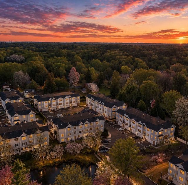 Lakeshore Estates Suburban dusk
