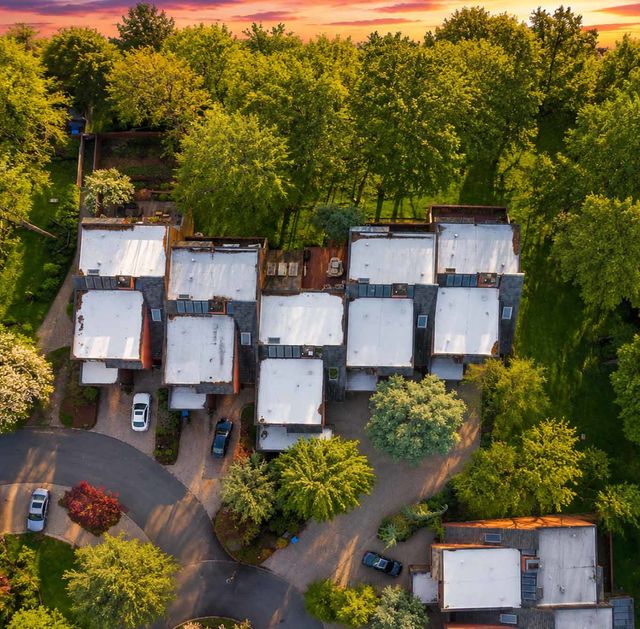 Oak Trail Aerial view