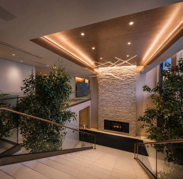 One Hudson Park Modern lobby