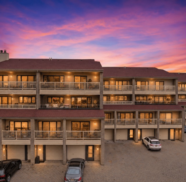 Shelter Bay Front View
