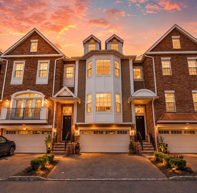 The Alexa Townhomes