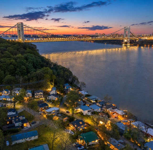 The Edgewater Colony River View