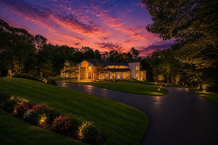 809 W Shore Dr, Kinnelon NJ Front Twilight