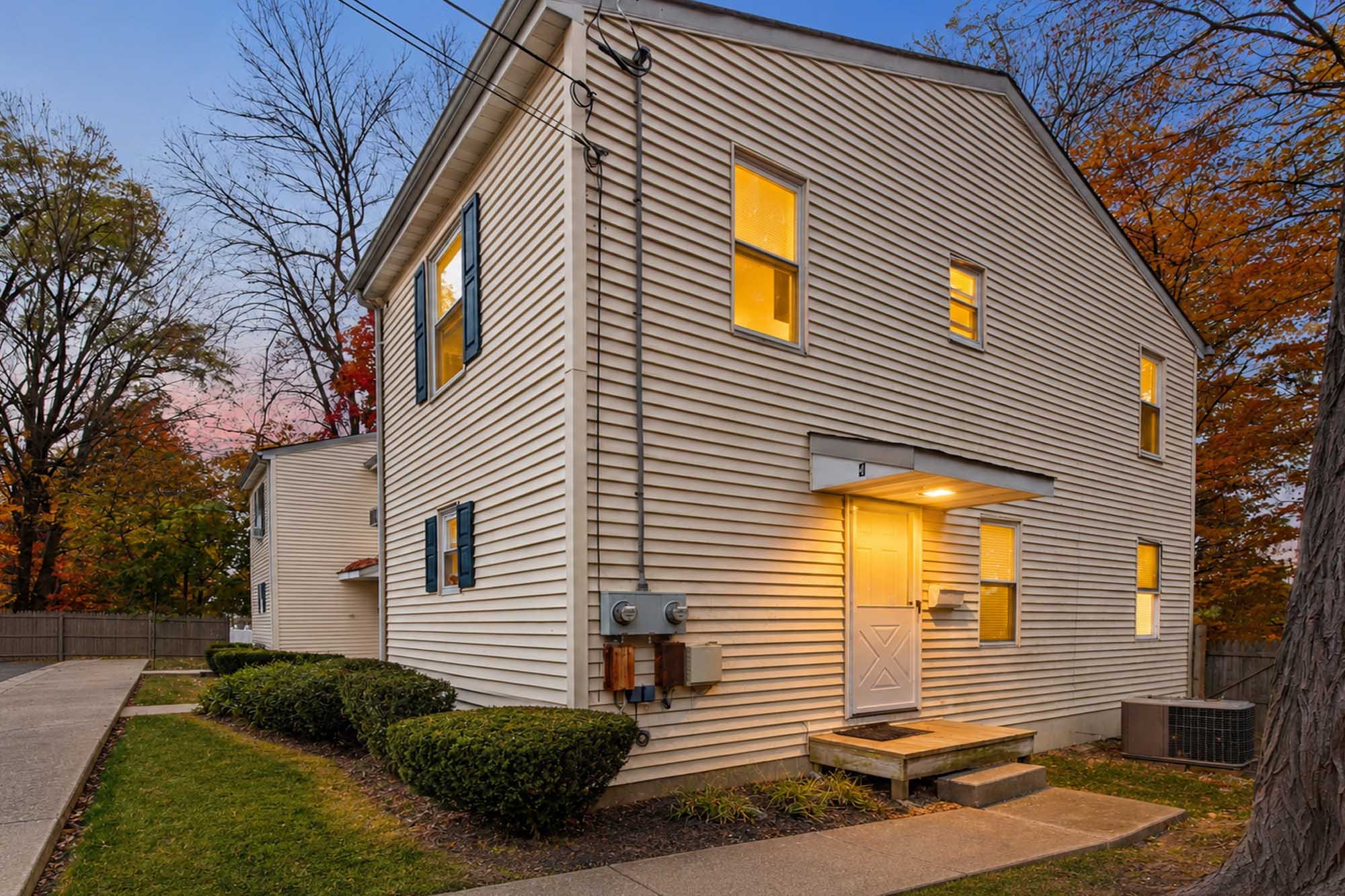 1. 2 Cottage Warm Twilight Suburban Home