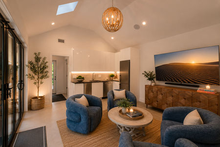 14. 35 Jane Modern coastal living room design