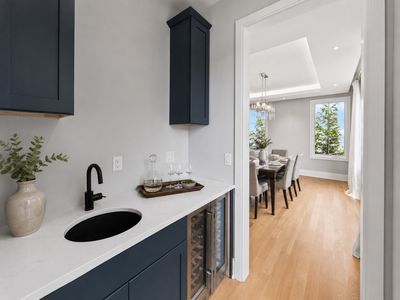 15. 14 Allison Dr - Minimalist Nook Overlooking the Dining Room