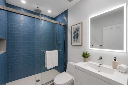 16. 35 Jane Modern minimalist bathroom design