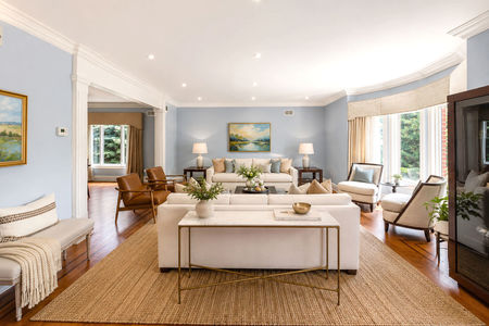 17. 335 Riverdale Elegant living room with natural light
