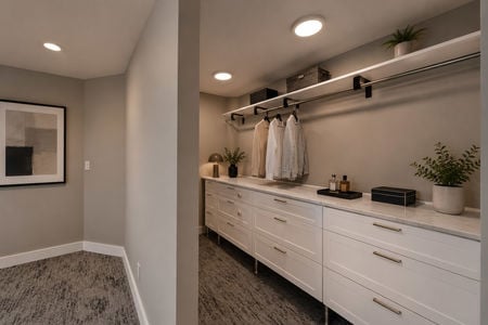 23. 35 Shore Modern minimalist walk-in closet design