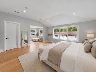 28. 14 Allison Drive - Modern and Cozy Bedroom with Natural Light