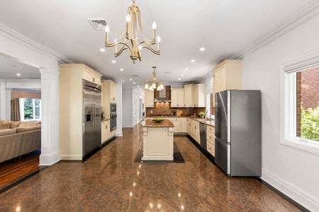 28. 335 Riverdale Elegant kitchen with modern accents