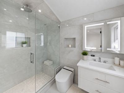 37. 14 Allison Drive - Modern, Minimalist, and Bright Bathroom