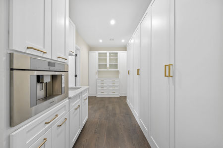 38 396 Knollwood Rd Ridgewood New Jersey Proper