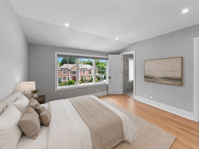 39. 14 Allison Drive - Minimalist, Bright Bedroom with a Window