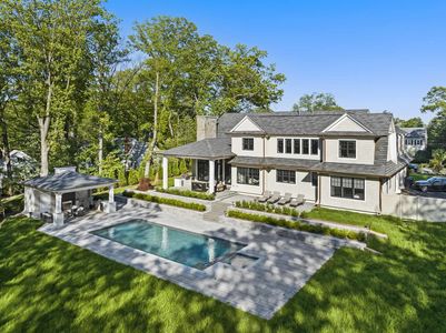 396 Knollwood Rd Ridgewood New Jersey Proper Baack Yard