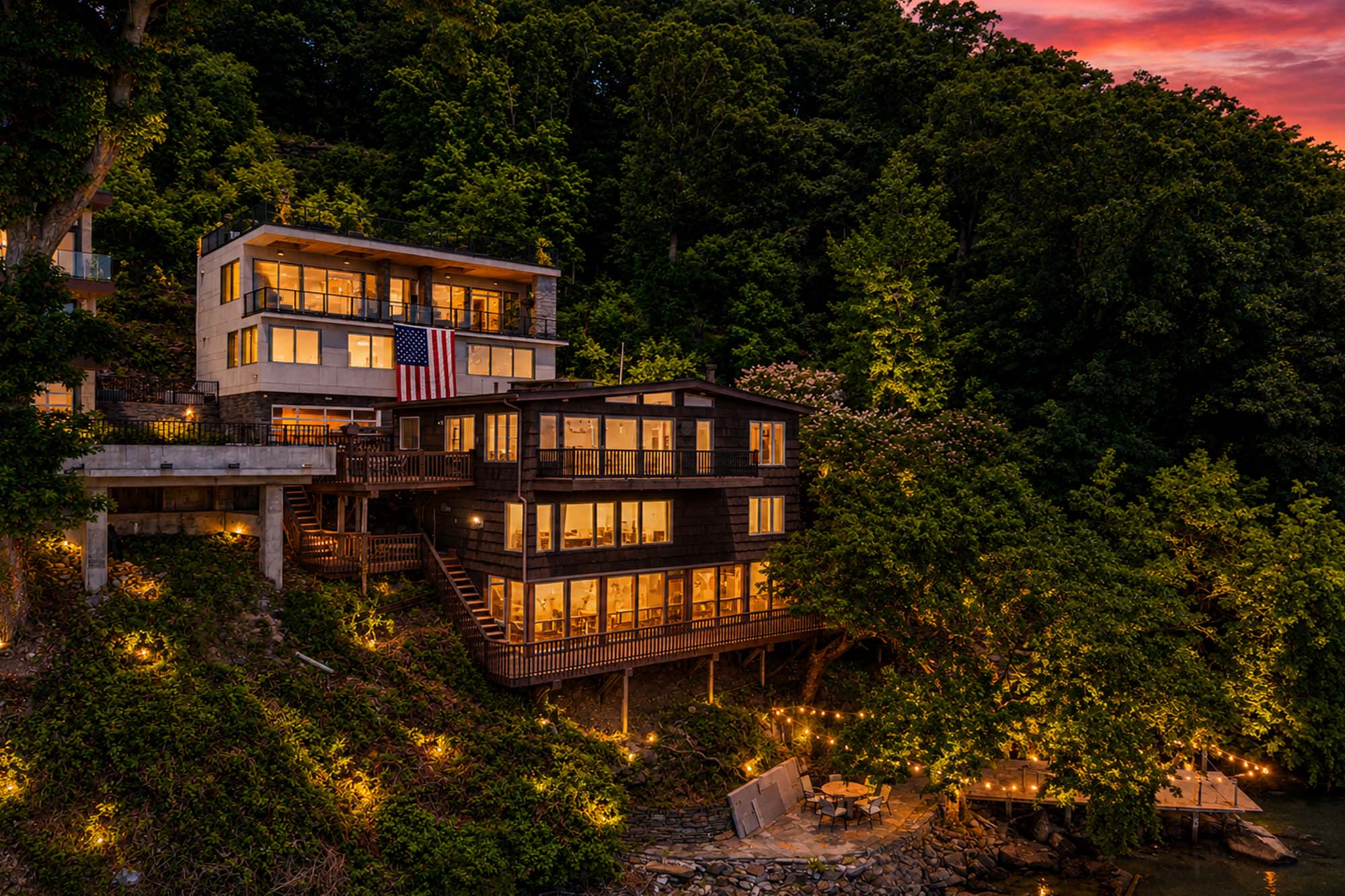 40. 35 Shore Twilight riverside homes with cozy lighting