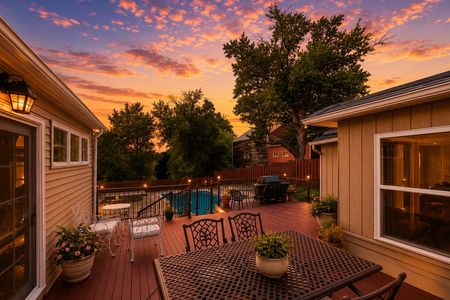 41. 933 River Rd. Cozy sunset patio with garden view