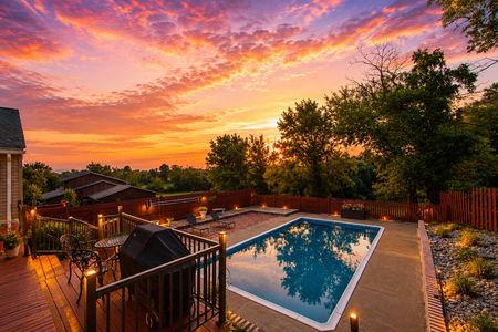 43. 933 River Rd. Tranquil sunset backyard oasis