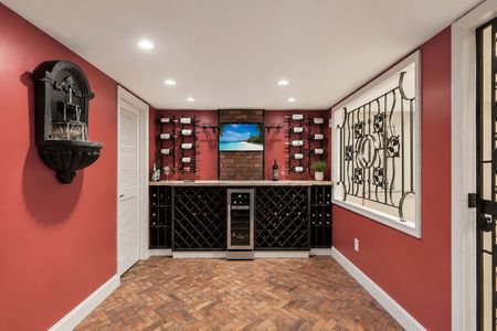 45. 5 Gates Pl. Cozy wine bar with tropical vibes