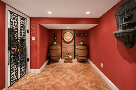46. 5 Gates Pl. Cozy wine-themed basement alcove