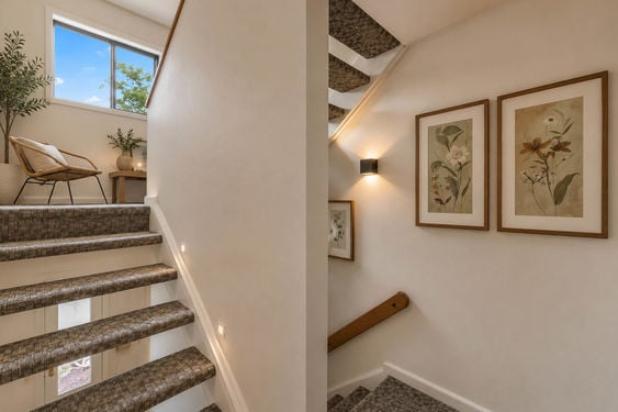 5 Kings Modern staircase with botanical art and light