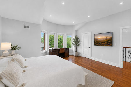 52. 335 Riverdale Bright and airy modern bedroom