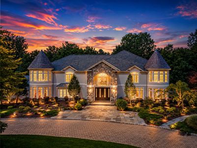 0.1 38 Bridle Way Saddle River NJ Front View