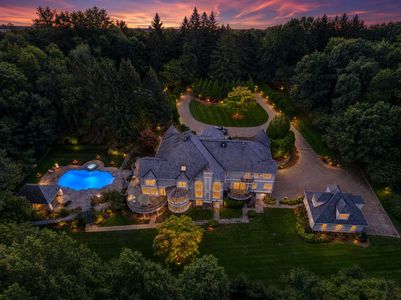 0.10 38 Bridle Way Saddle River NJ Twilight mansion