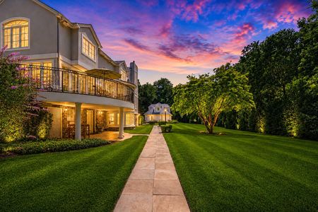 0.12 38 Bridle Way Saddle River NJ Estate with Glowing Pathways