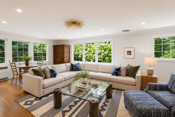 0.21a 16 N BraeBright Modern Living Room with Blue Accents