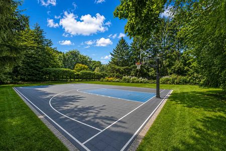 0.22 38 Bridle Way Saddle River NJ Outdoor Basketball Court