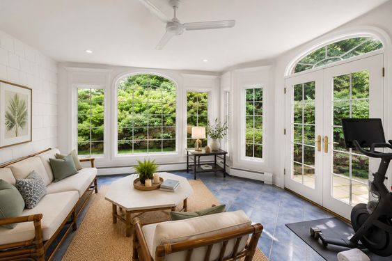 0.23 16 N Brae Bright Airy Sunroom Retreat