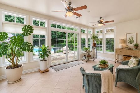 0.33a 38 Bridle Way Saddle River NJ Sunlit Indoor-Outdoor Sunroom Retreat