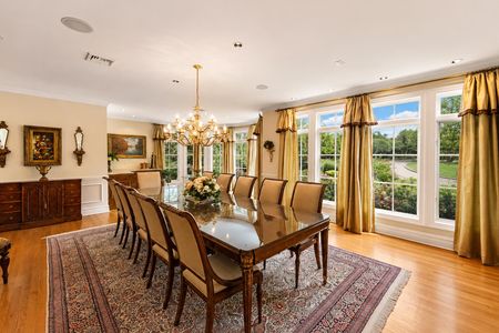 0.34 Dining Room in Saddle River New Jersey