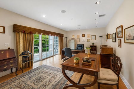 0.39 38 Bridle Way Saddle River NJ Home Office