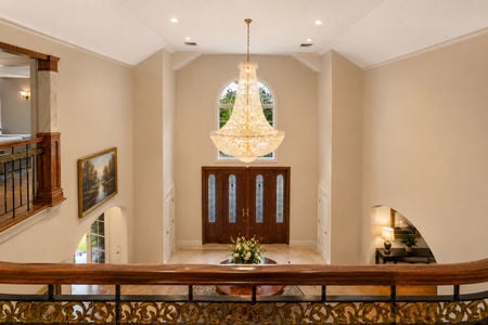 0.41e 38 Bridle Way Saddle River NJ Elegant Foyer with Crystal Chandelier