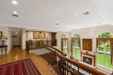 0.42 38 Bridle Way Saddle River NJ Elegant Traditional Loft Overlooking Living Room