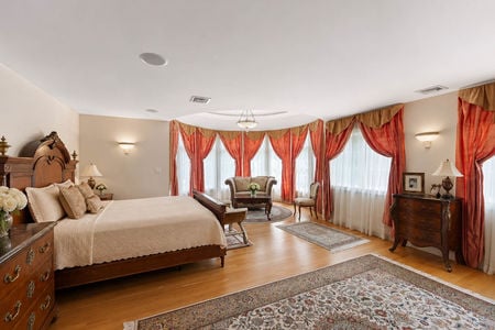 0.43a 38 Bridle Way Saddle River NJ Elegant Traditional Bedroom Retreat
