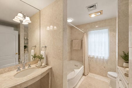 0.48 38 Bridle Way Saddle River NJ Full Bathroom Calm