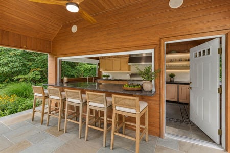 0.5 38 Bridle Way Saddle River NJ Rustic Outdoor Kitchen Bar Retreat