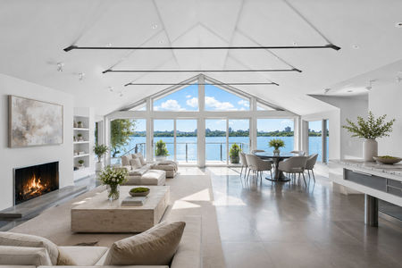 14. 23 Shore Airy Lakeside Modern Living Space